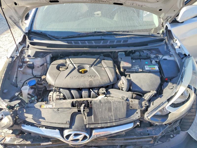 Photo 11 from auction – 2016 HYUNDAI ELANTRA with VIN 5NPDH4AE4GH664567