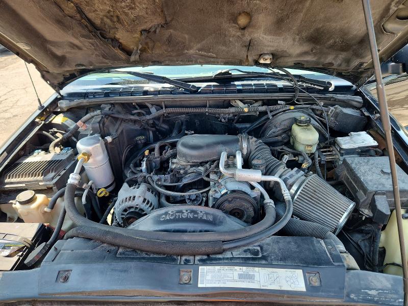 Photo 12 from auction – 2000 GMC JIMMY with VIN 1GKCT18W3YK148537