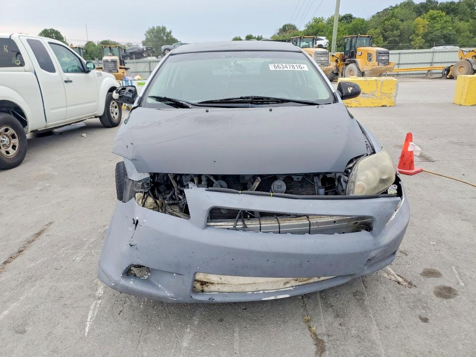 Photo 5 from auction – 2005 SCION TC with VIN JTKDE167850043790