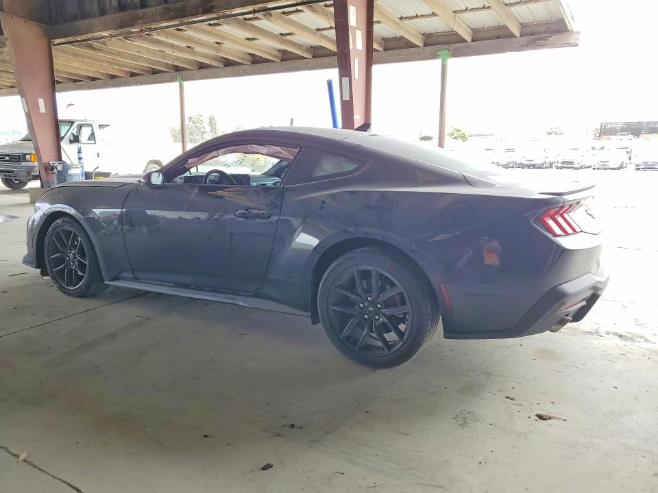 Photo 2 from auction – 2025 FORD MUSTANG with VIN 1FA6P8TH4S5109529
