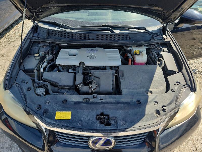Photo 11 from auction – 2012 LEXUS CT with VIN JTHKD5BH7C2048521