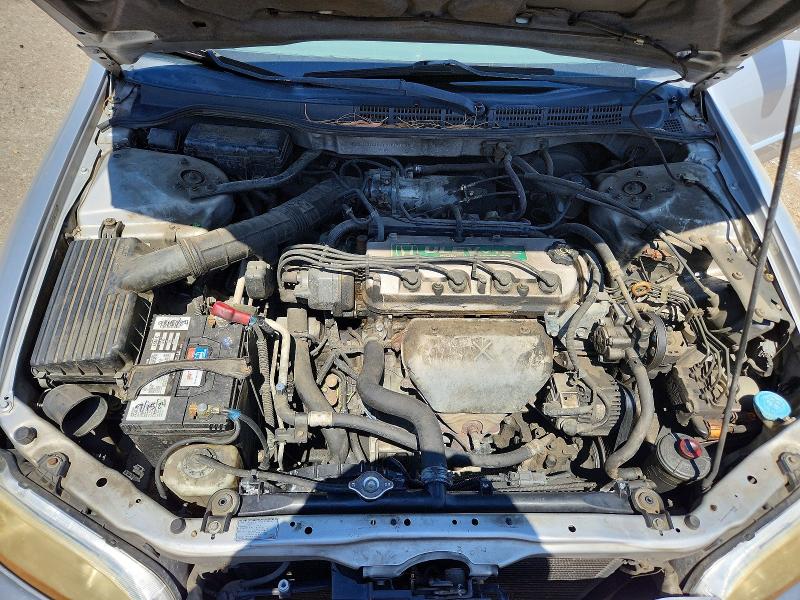 Photo 11 from auction – 2001 HONDA ACCORD with VIN 1HGCG66851A096536