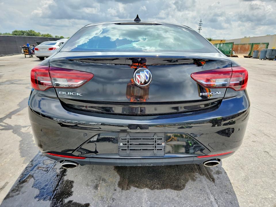 Снимка 6 от търг – 2018 BUICK REGAL с VIN W04GL6SX8J1053134