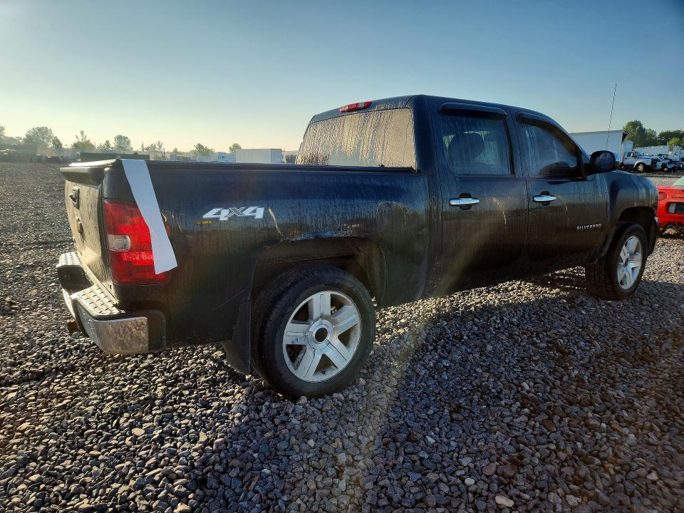 Photo 3 from auction – 2011 CHEVROLET SILVERADO with VIN 3GCPKTE35BG195069
