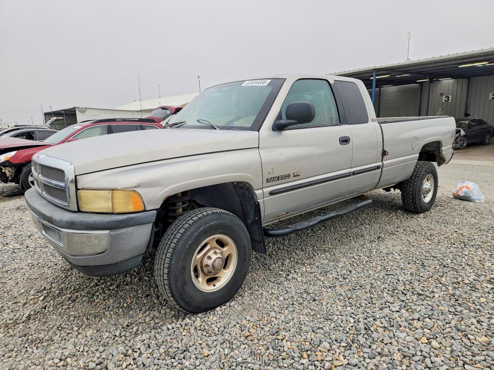 DODGE RAM 2500 2001 with VIN 1B7KF23Z21J252826 - Photo from auction