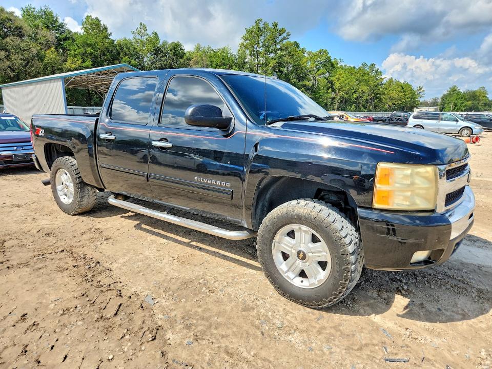 Photo 4 from auction – 2011 CHEVROLET SILVERADO with VIN 3GCPKSE3XBG127859