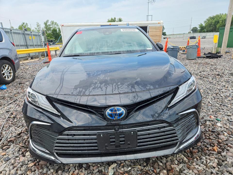 Photo 5 from auction – 2022 TOYOTA CAMRY with VIN 4T1F31AK7NU588143