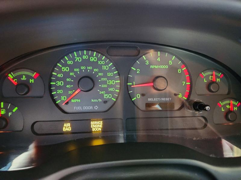 Photo 9 from auction – 2001 FORD MUSTANG with VIN 1FAFP42XX1F124501