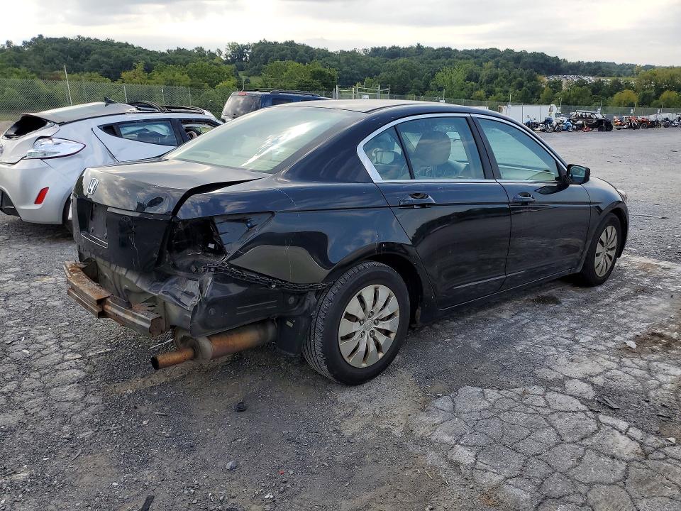 Photo 3 from auction – 2010 HONDA ACCORD with VIN 1HGCP2F3XAA093645