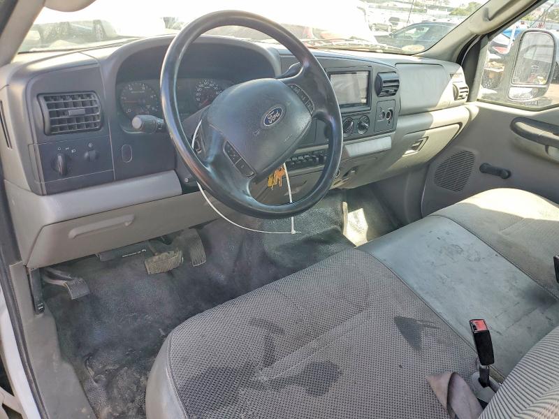 Photo 8 from auction – 2007 FORD F350 with VIN 1FDWX34P17EB43031