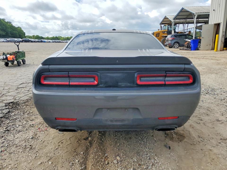 Photo 6 from auction – 2017 DODGE CHALLENGER with VIN 2C3CDZBT5HH509297