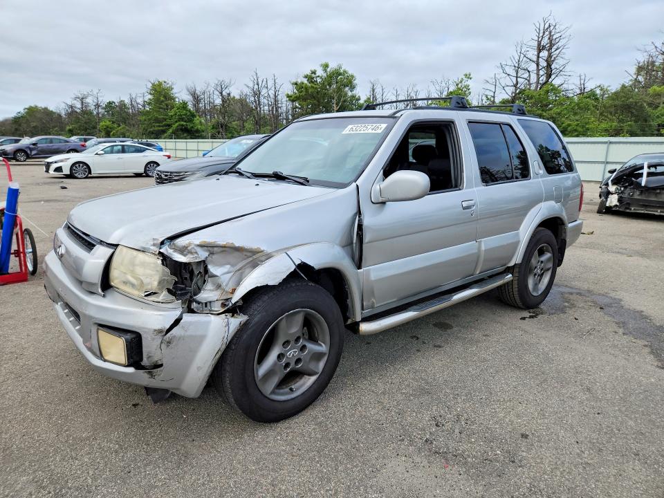 2003 INFINITI QX4