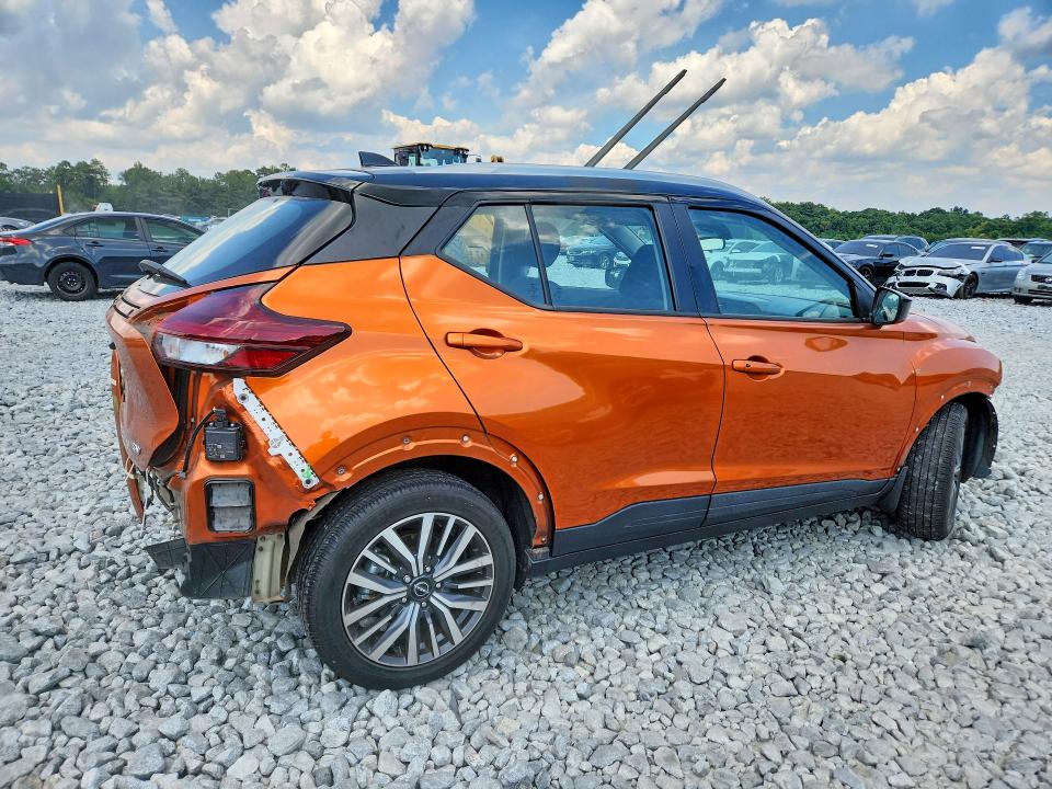Снимка 3 от търг – 2023 NISSAN KICKS с VIN 3N1CP5CV4PL548130