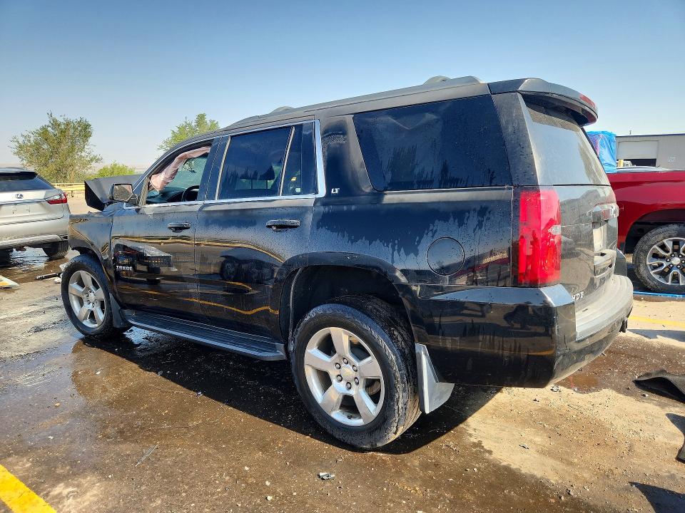 Снимка 2 от търг – 2015 CHEVROLET TAHOE с VIN 1GNSKBKCXFR644560