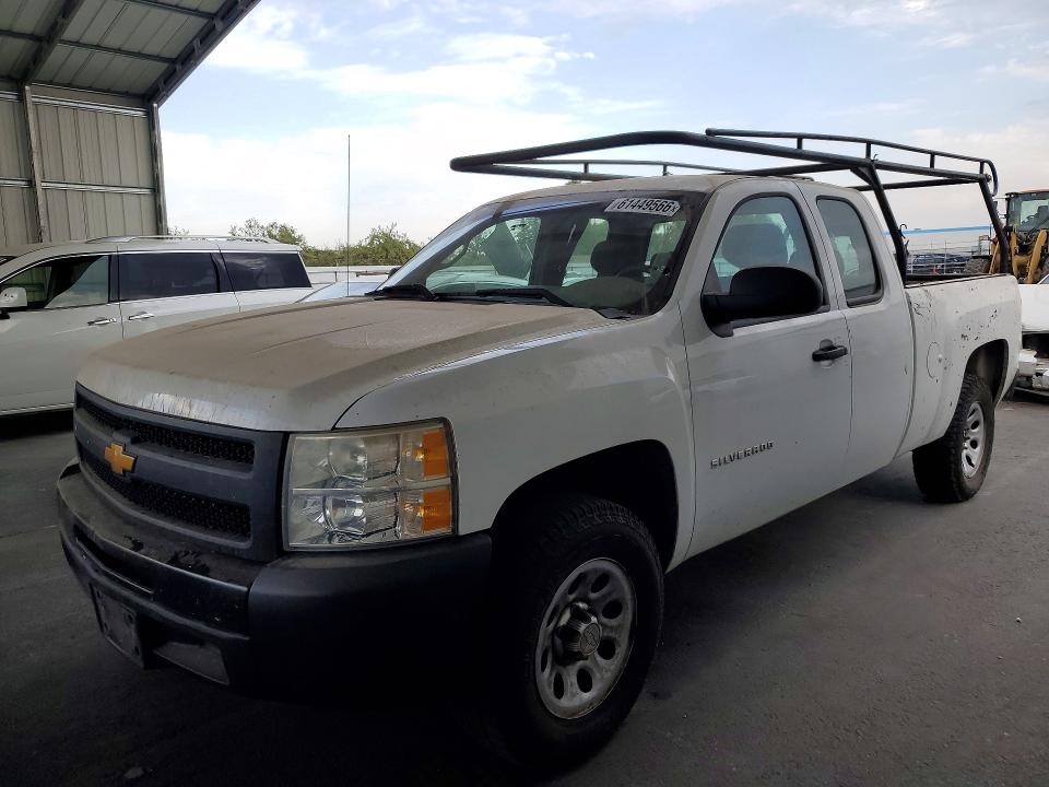 CHEVROLET SILVERADO 2013 with VIN 1GCRCPEX5DZ105017 - Photo from auction