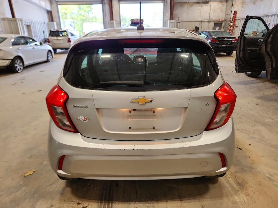 Photo 6 from auction – 2018 CHEVROLET SPARK with VIN KL8CD6SA5JC422008