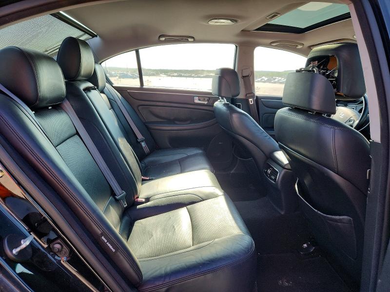 Photo 10 from auction – 2012 HYUNDAI GENESIS with VIN KMHGC4DF0CU174784