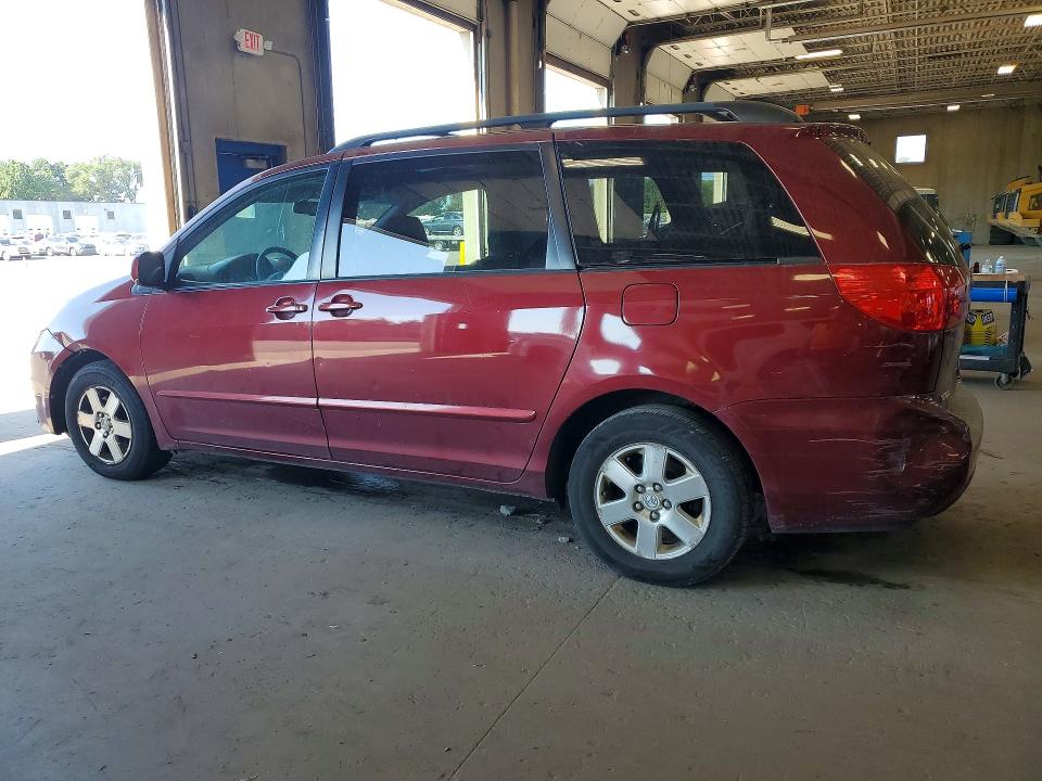Photo 2 from auction – 2007 TOYOTA SIENNA with VIN 5TDZK22C87S098156
