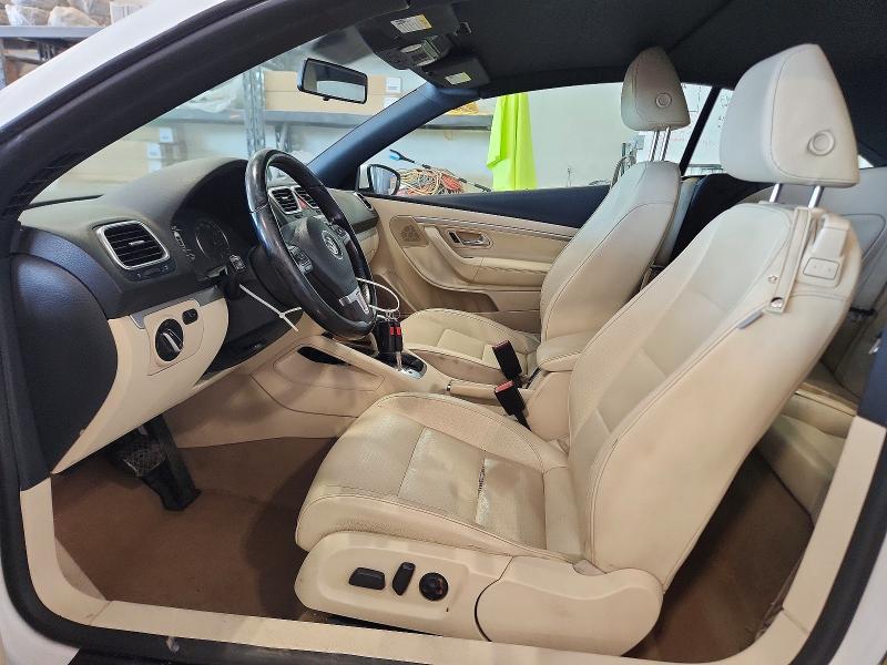 Photo 7 from auction – 2012 VOLKSWAGEN EOS with VIN WVWBW7AH1CV015036