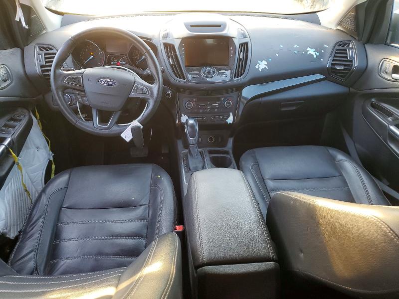 Photo 8 from auction – 2018 FORD ESCAPE with VIN 1FMCU9J92JUB33254