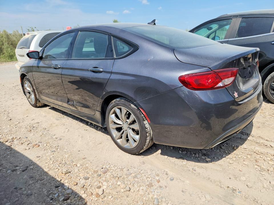 Photo 2 from auction – 2016 CHRYSLER 200 with VIN 1C3CCCBB2GN112661