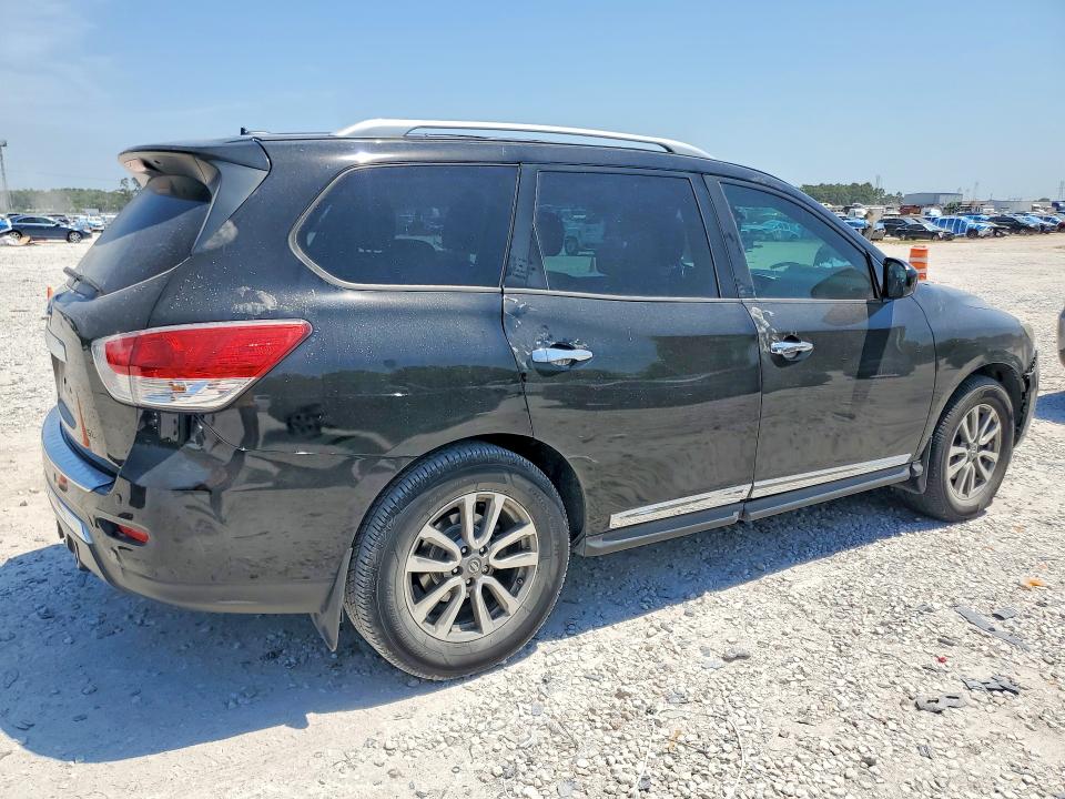 Photo 3 from auction – 2014 NISSAN PATHFINDER with VIN 5N1AR2MN7EC728377