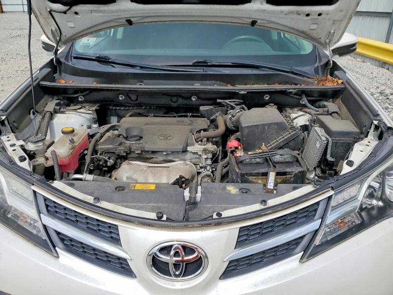 Снимка 12 от търг – 2014 TOYOTA RAV4 с VIN 2T3DFREV2EW166757