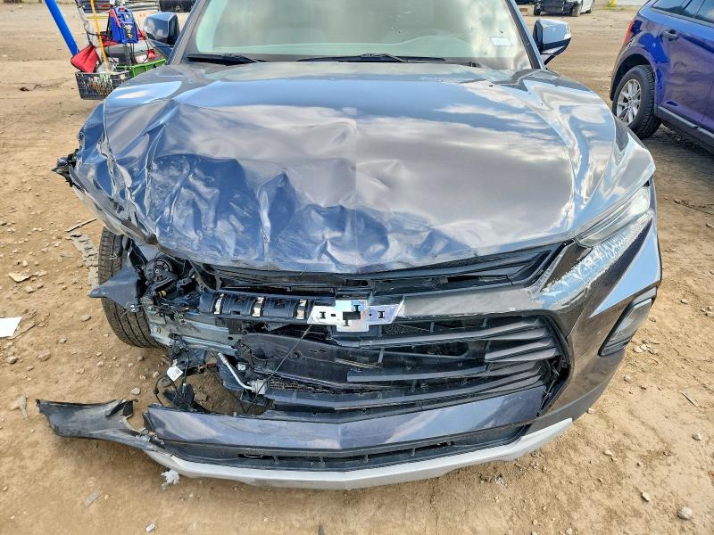 Photo 12 from auction – 2022 CHEVROLET BLAZER with VIN 3GNKBDRS8NS151884
