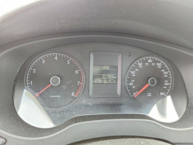 Photo 9 from auction – 2014 VOLKSWAGEN JETTA with VIN 3VW2K7AJ6EM381941