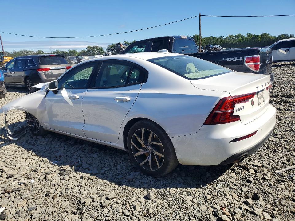 Photo 2 from auction – 2020 VOLVO S60 with VIN 7JRA22TK8LG072410