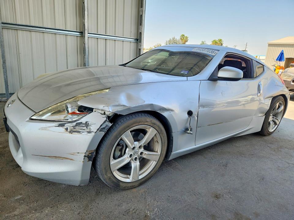 2010 NISSAN 370Z