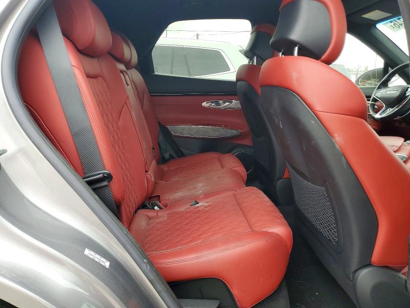 Photo 11 from auction – 2022 GENESIS GV70 with VIN KMUMCDTC7NU012892