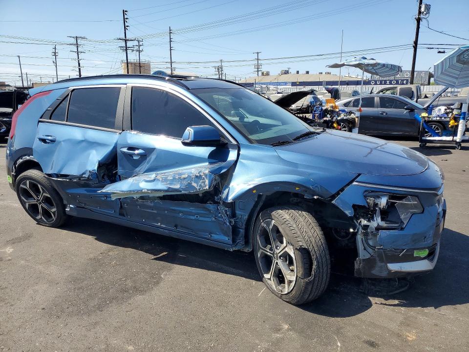 Photo 4 from auction – 2023 KIA NIRO with VIN KNDCR3LE1P5037020