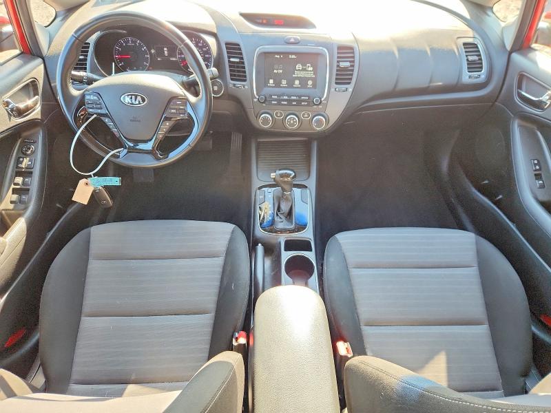 Photo 8 from auction – 2017 KIA FORTE with VIN 3KPFL4A75HE116527