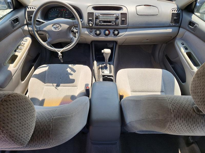 Photo 8 from auction – 2003 TOYOTA CAMRY with VIN 4T1BE32K13U209072