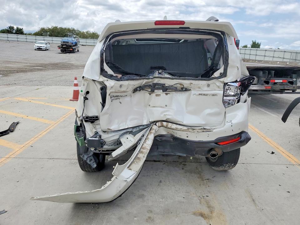 Foto 6 de la subasta – 2018 SUBARU FORESTER con VIN JF2SJAWC6JH601804