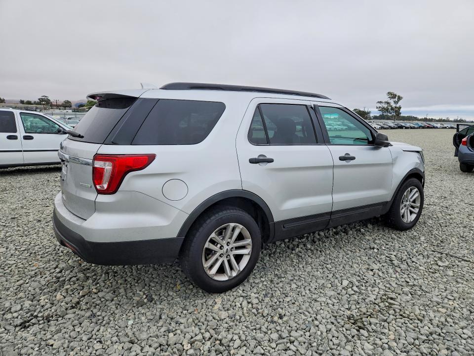 Photo 3 from auction – 2017 FORD EXPLORER with VIN 1FM5K7BH6HGB00064