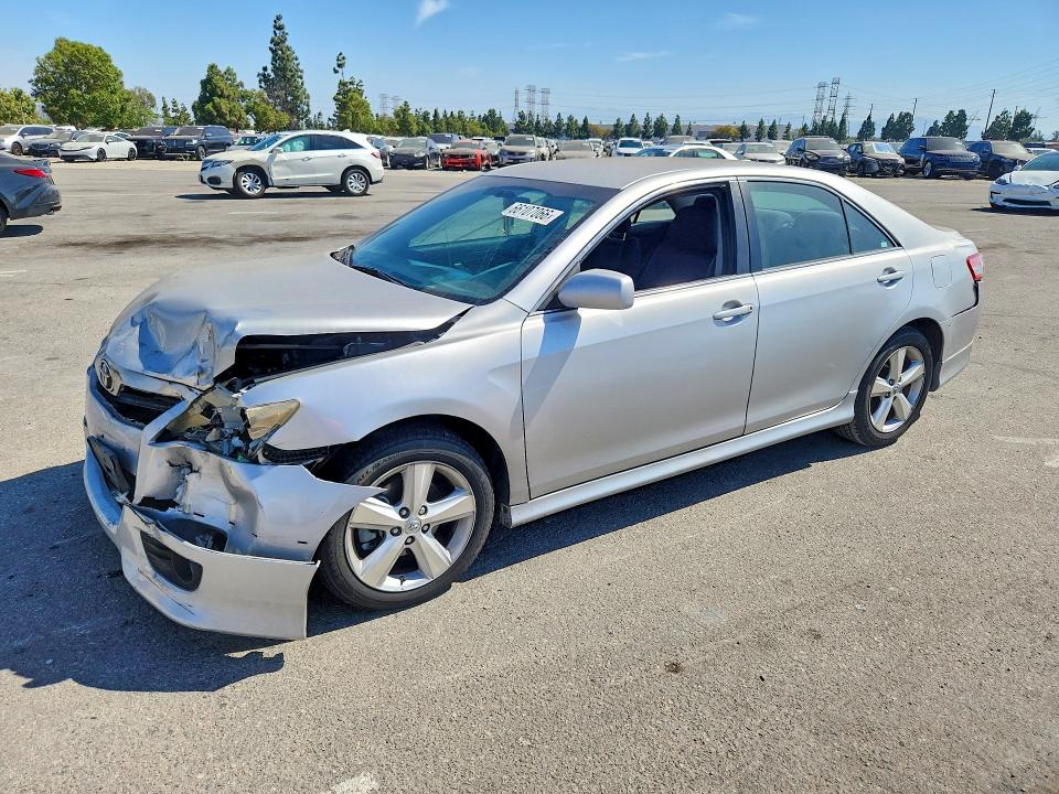 TOYOTA CAMRY 2011 con VIN 4T1BF3EKXBU620994 - Foto de la subasta