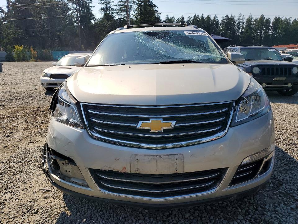 Photo 5 from auction – 2015 CHEVROLET TRAVERSE with VIN 1GNKVJKD0FJ360671