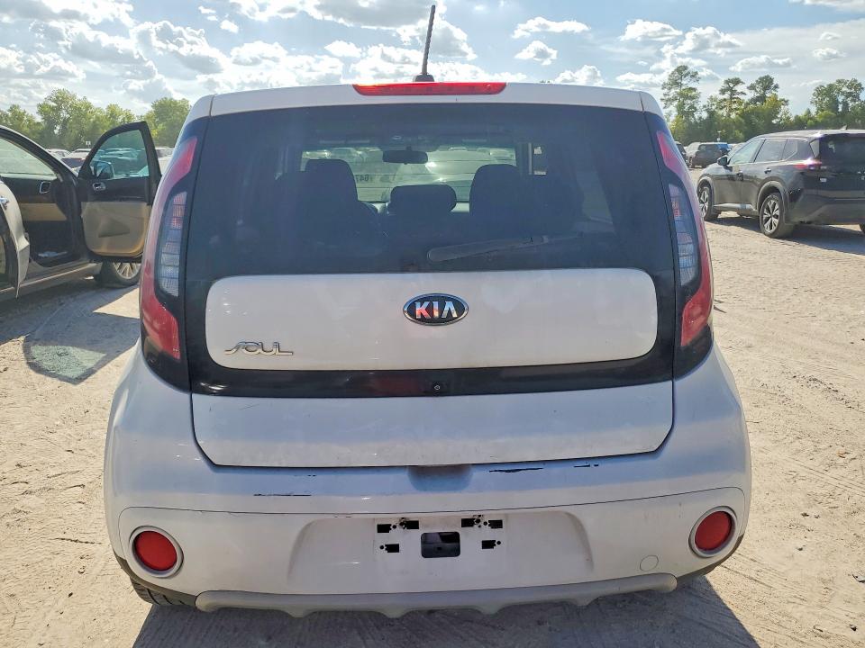 Photo 6 from auction – 2019 KIA SOUL with VIN KNDJP3A58K7679618