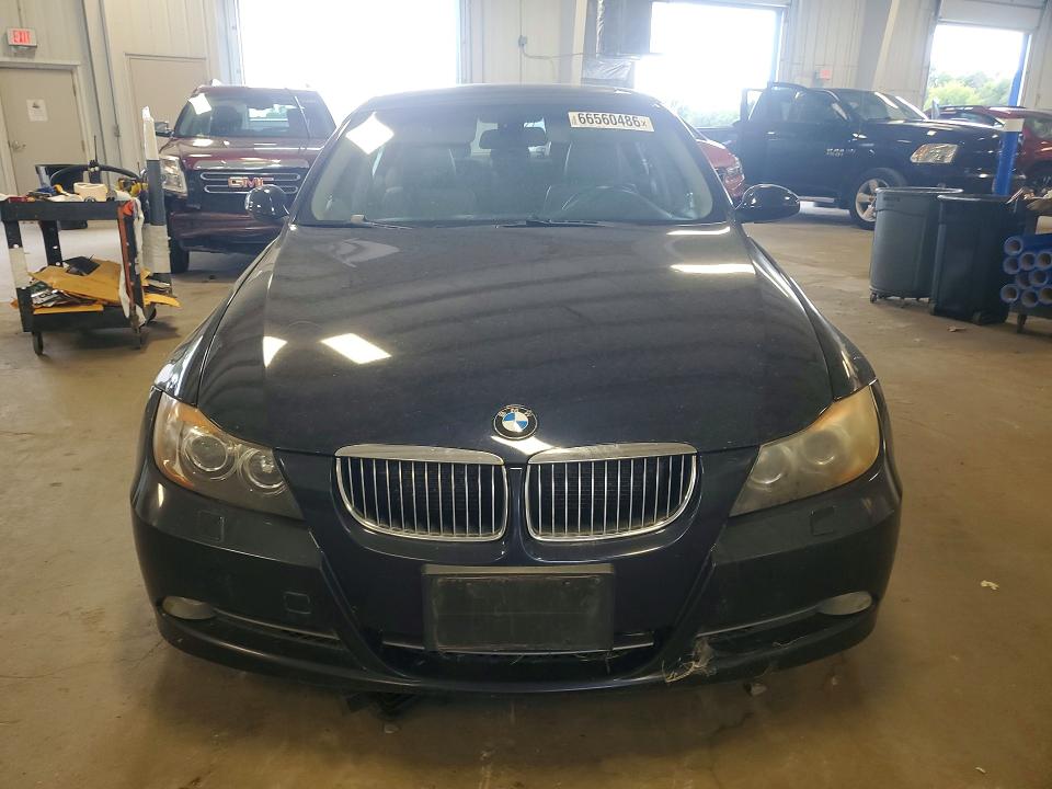 صورة رقم 5 من المزاد - 2006 BMW 330 مع VIN WBAVD33526KL51103