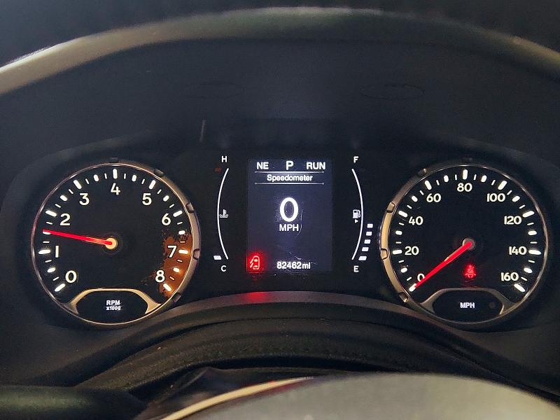 Photo 9 from auction – 2018 JEEP RENEGADE with VIN ZACCJBBB0JPJ19499