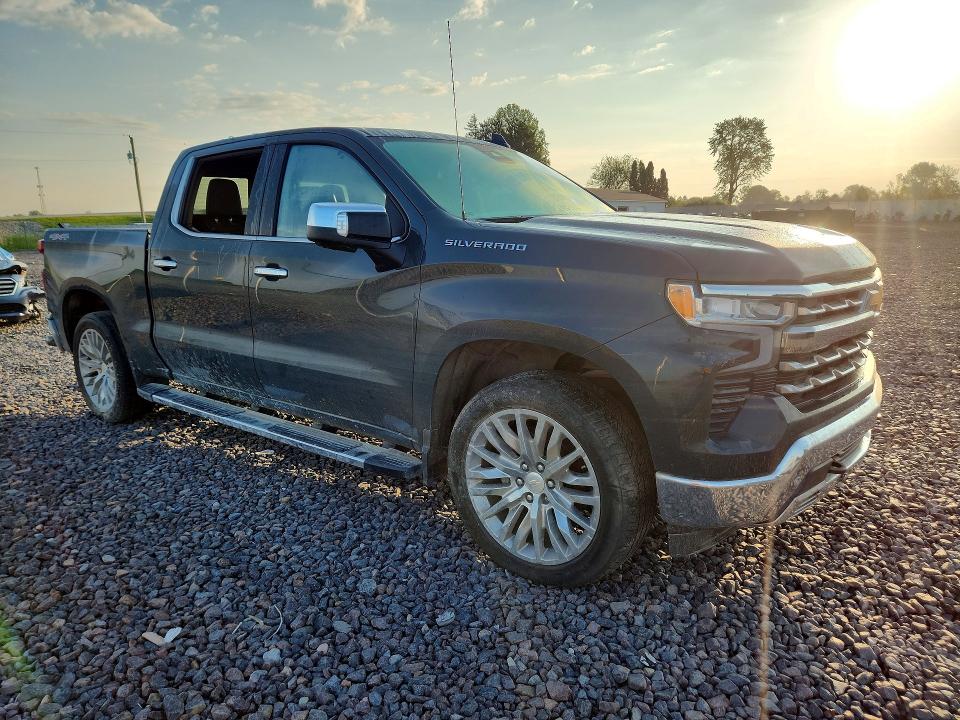 Снимка 4 от търг – 2025 CHEVROLET SILVERADO с VIN 1GCUKGED3SZ147024