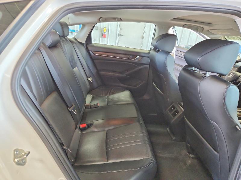 Photo 10 from auction – 2018 HONDA ACCORD with VIN 1HGCV2F97JA015740
