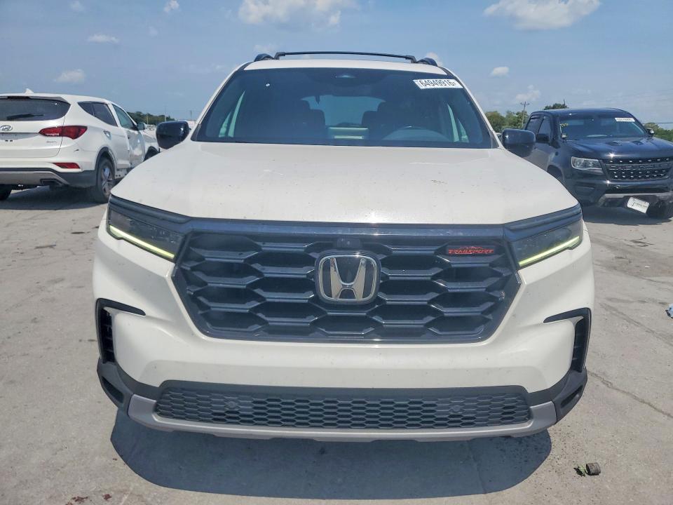 Photo 5 from auction – 2023 HONDA PILOT with VIN 5FNYG1H64PB043085