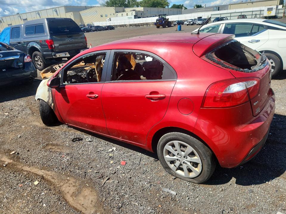 Photo 2 from auction – 2015 KIA RIO with VIN KNADM5A31F6517127