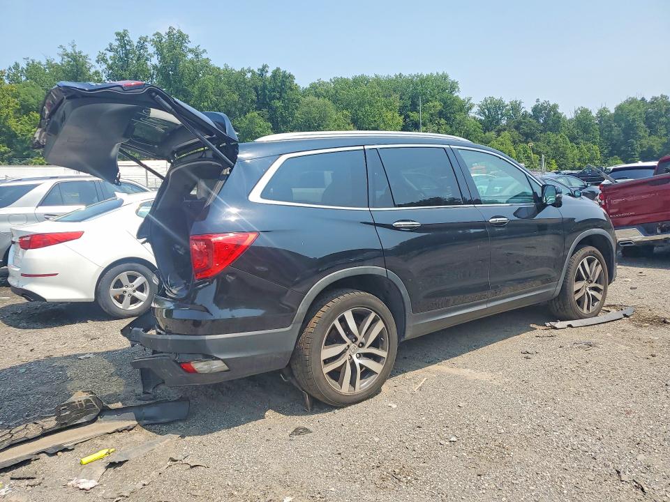 Photo 3 from auction – 2017 HONDA PILOT with VIN 5FNYF6H94HB065180