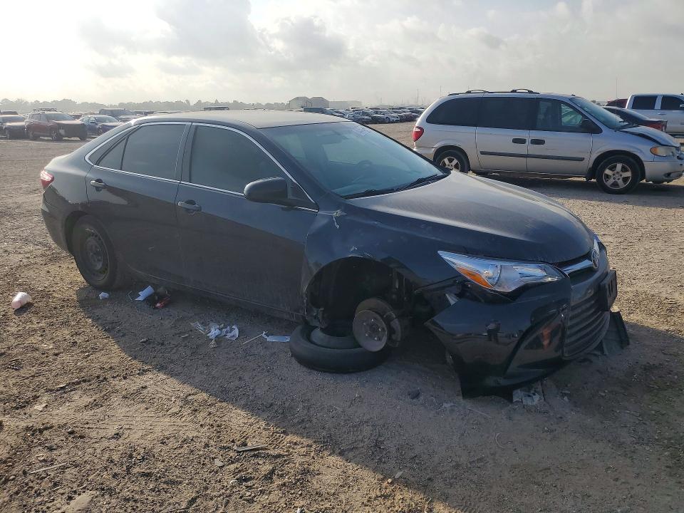 Photo 4 from auction – 2017 TOYOTA CAMRY with VIN 4T1BF1FK6HU380998