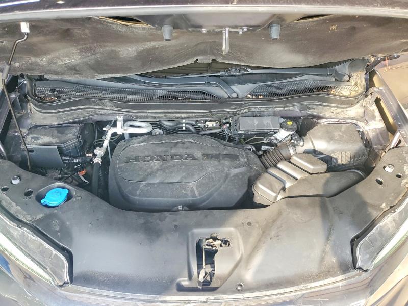 Photo 12 from auction – 2021 HONDA PILOT with VIN 5FNYF6H57MB033573