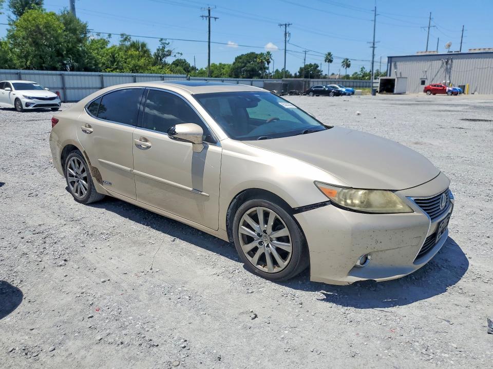 Photo 4 from auction – 2013 LEXUS ES with VIN JTHBW1GG7D2020044